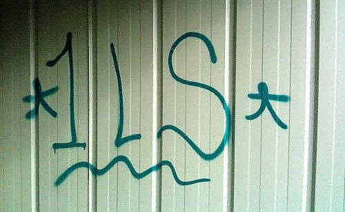 Graffiti in Byron Bay. Graffiti in Byron Bay.